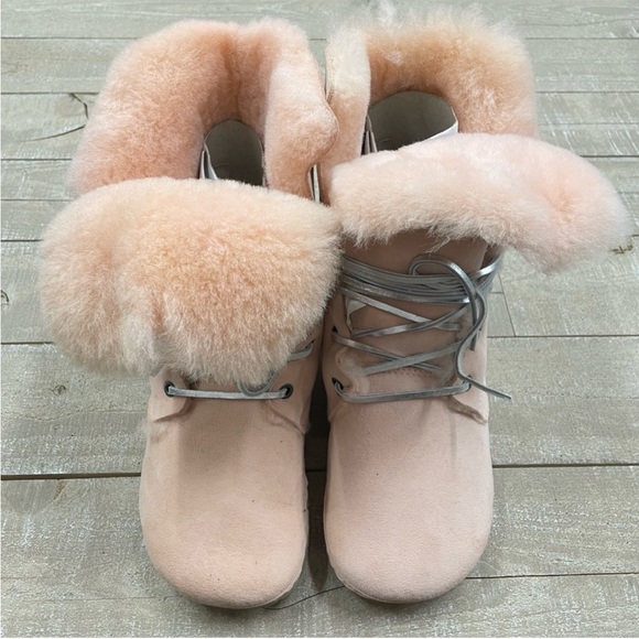NWT OTZ Troop Weather Shearling Lace Up Boots In Powder Pink $300 MSRP Size 8 - Picture 4 of 12